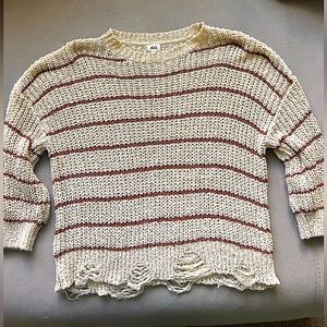 Buckle sweater